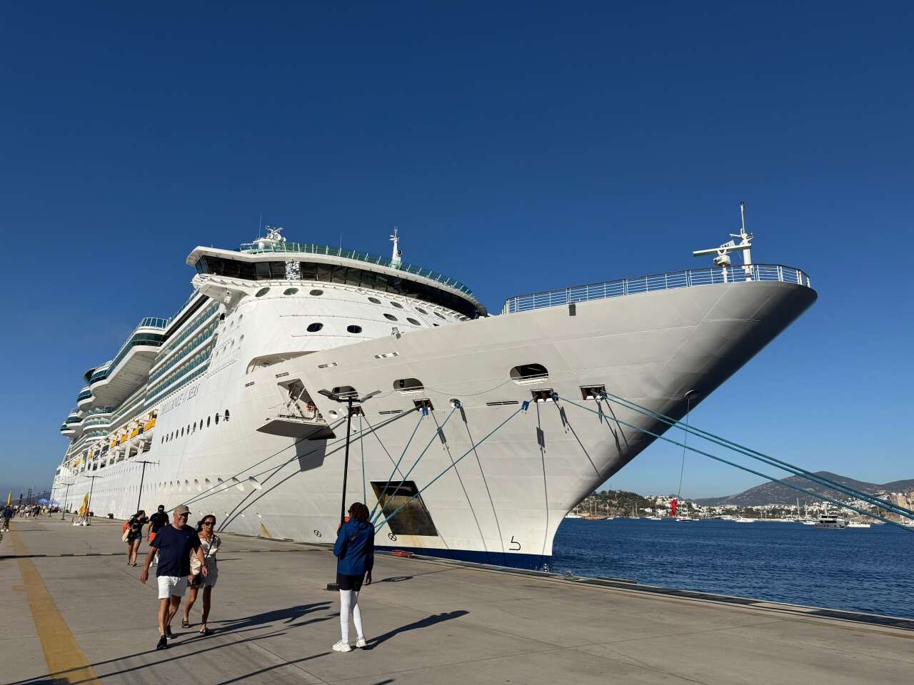 Bodrum’a Dev Kruvaziyer Geldi Brilliance Of The Seas’ta 2 Bin 242 Yolcu Var 2